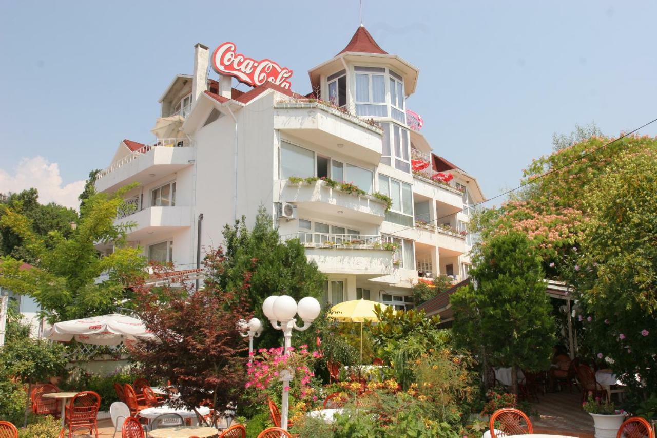 Hotel Kamelia Varna Ngoại thất bức ảnh